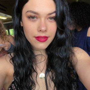 Meet your Posher, Hayli